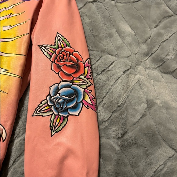 💗 Vintage ED Hardy Genuine Leather Jacket!💗 - Picture 5 of 9